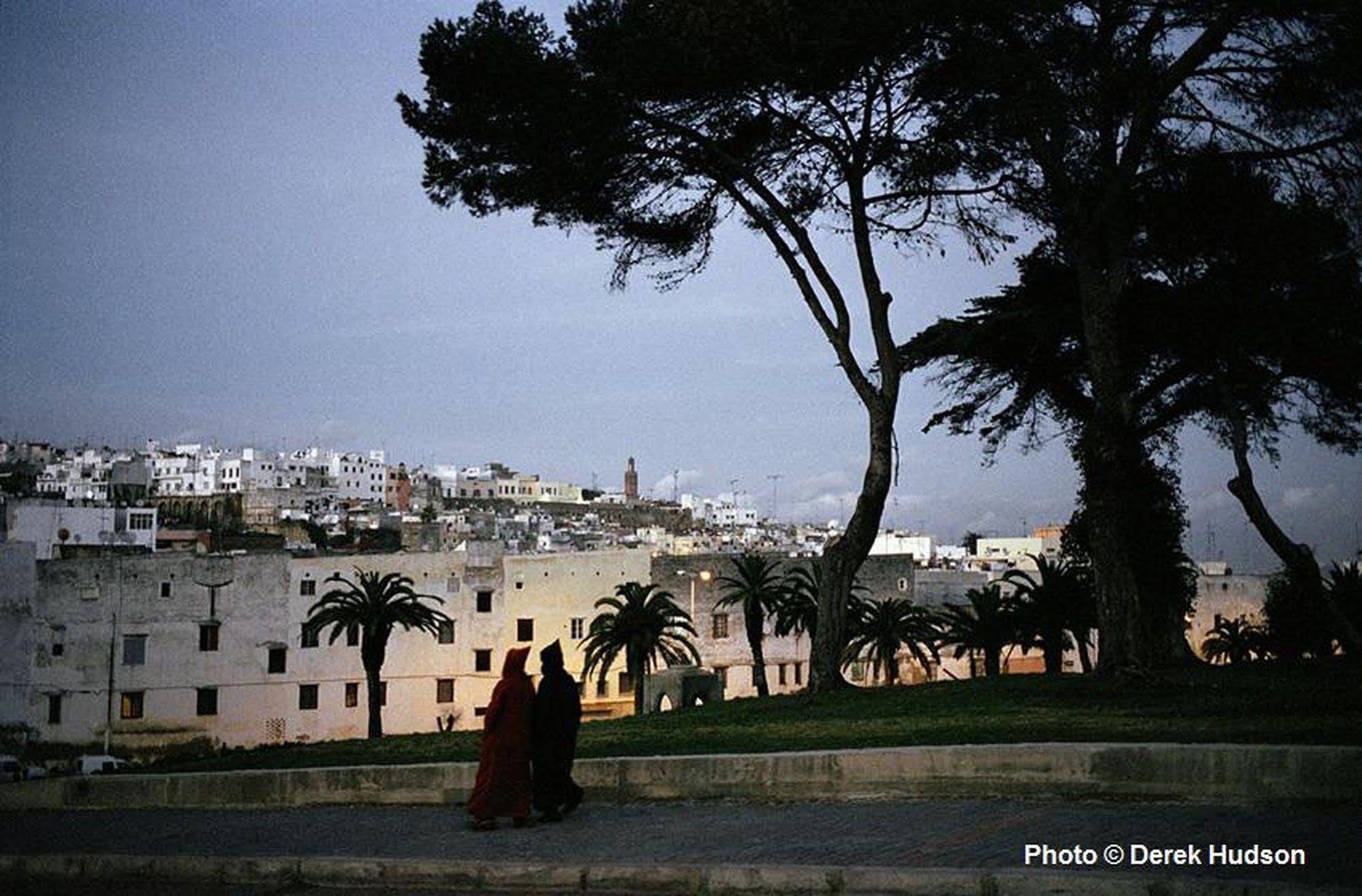 فندق رياض عروس شامل طنجة المظهر الخارجي الصورة